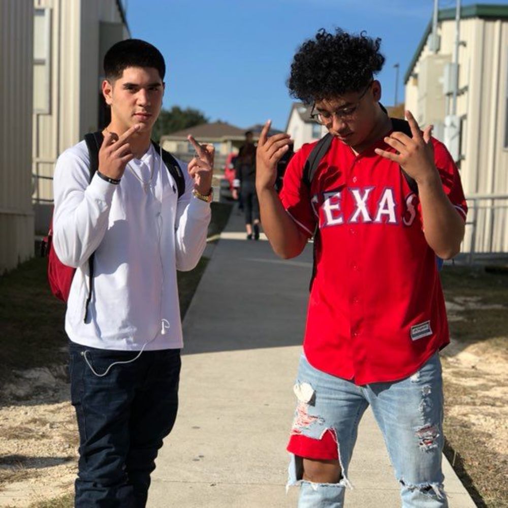 Meet your Posher, Manny